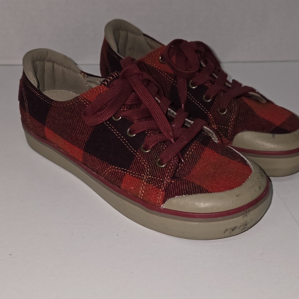 Keen Plaid Sneakers in Red and Orange